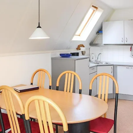 Holiday home 195 *