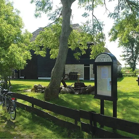 195 Holiday home *