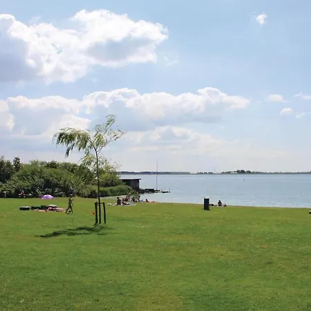 Holiday home 195 Den Oever